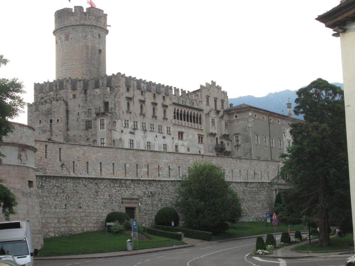 Lady Tulip - Monolocale Trento